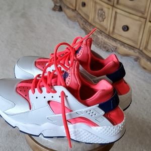 Women's Air Huarache Run sneakers